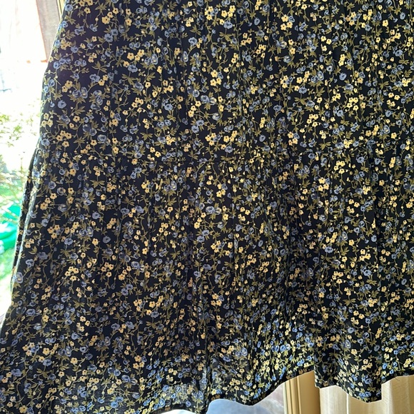 Floral English factory dress - Picture 4 of 5